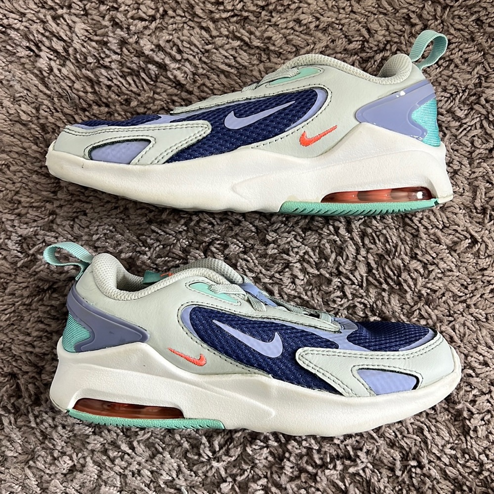 Nike Air Max Bolt